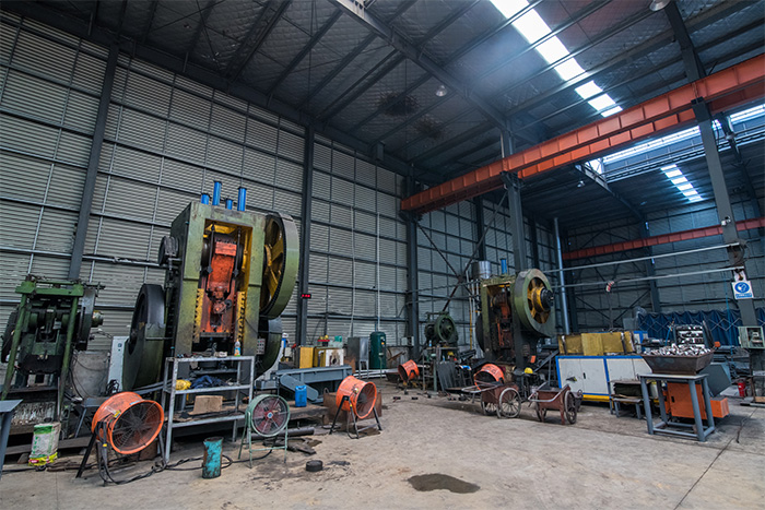 启东网架配件-锥头加工车间